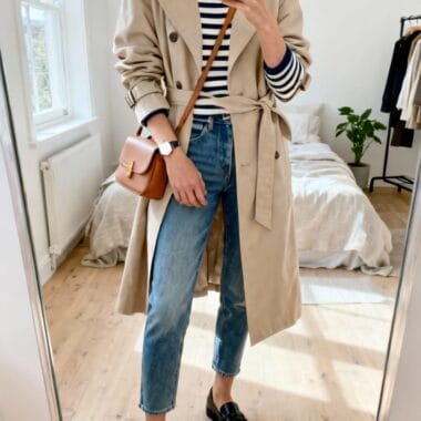 Light Trench With Breton Stripes